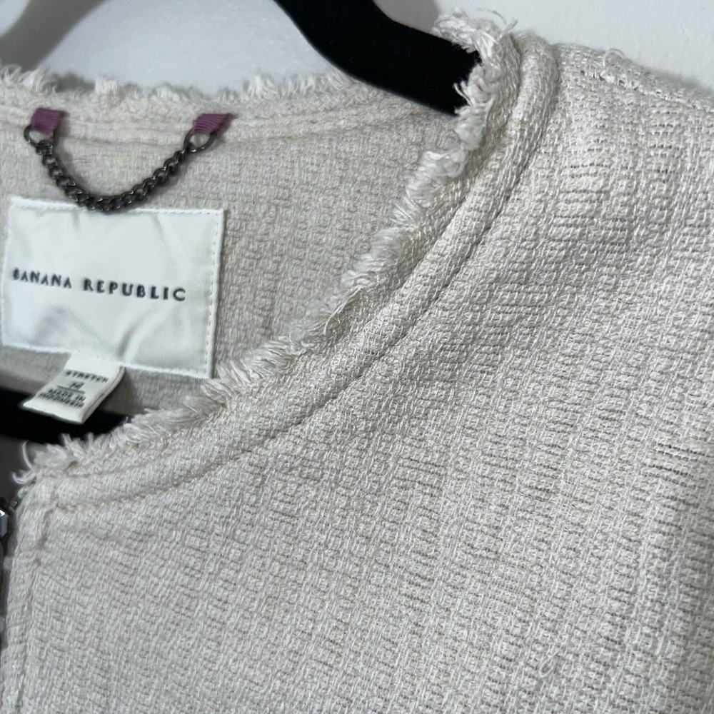 Banana‎ Republic Womens Cream Tweed Peplum Style Blazer With Stretch Size 14 EUC - Picture 14 of 16